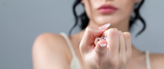 Daily vs. Monthly Contact Lenses: How Do They Compare Cost-Wise?
