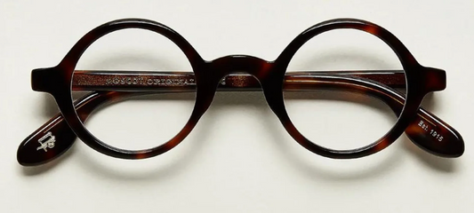 Can You Convert a Glasses Prescription to Contacts?
